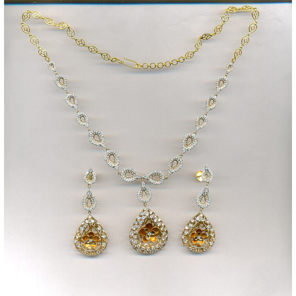 DIAMOND SET