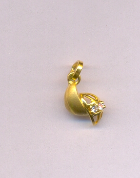 GOLD PENDENT CASTING FANCY