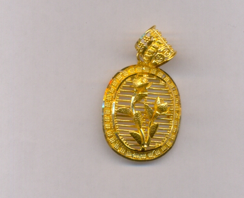 GOLD PENDENT PLAIN EXCLUSIVE