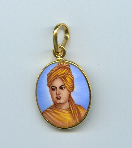 GOLD PENDENT PLAIN EXCLUSIVE