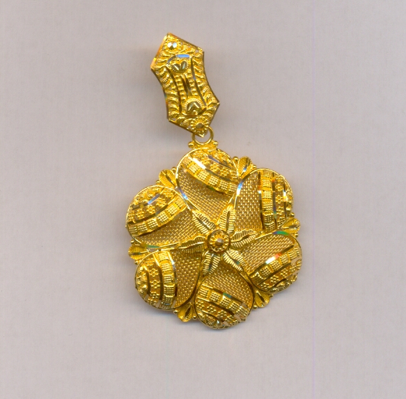 GOLD PENDENT PLAIN EXCLUSIVE