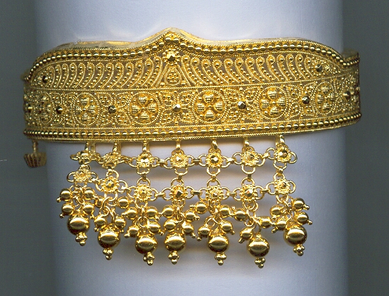 GOLD PENDENT PLAIN FANCY