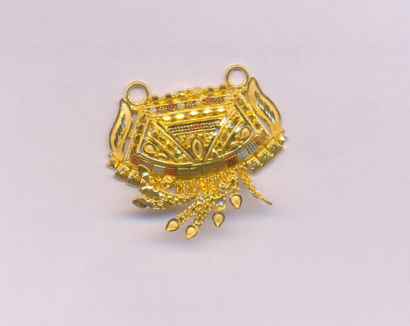 GOLD PENDENT PLAIN FANCY