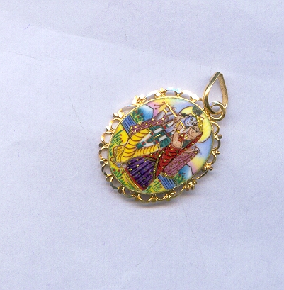 GOLD PENDENT PLAIN FANCY