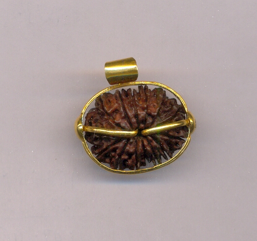 GOLD PENDENT PLAIN GENERAL