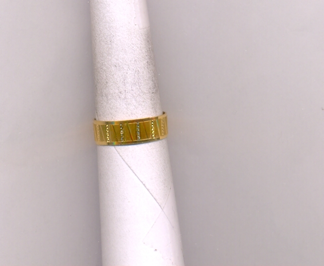 GOLD RING