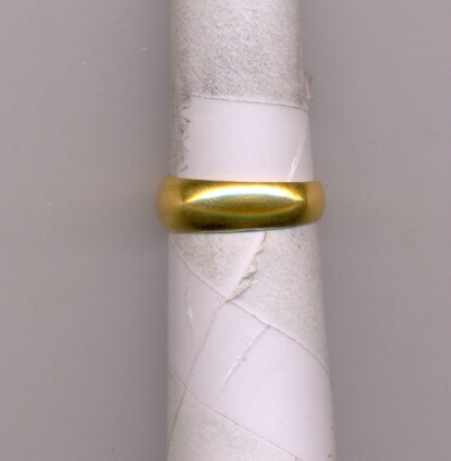 GOLD RING