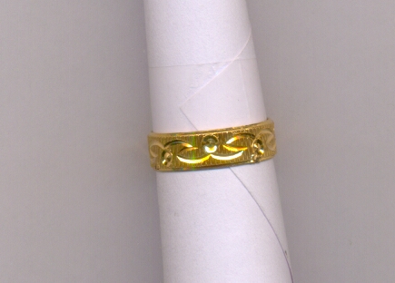 GOLD RING