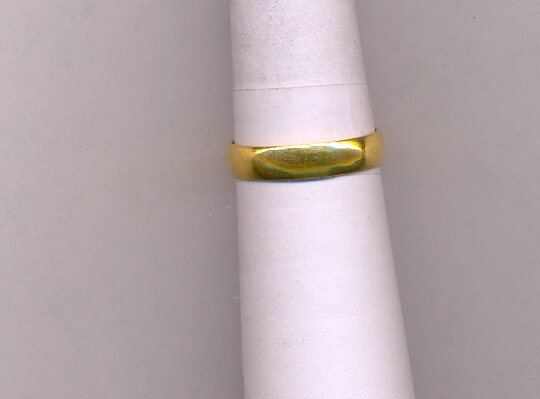 GOLD RING