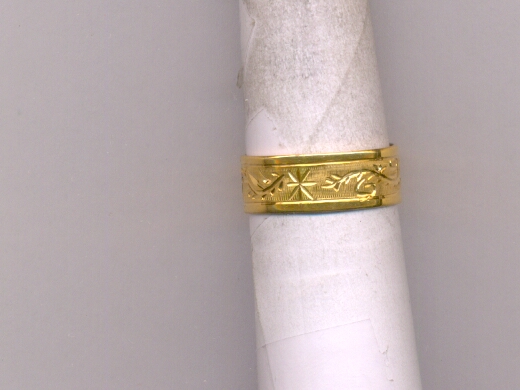 GOLD RING