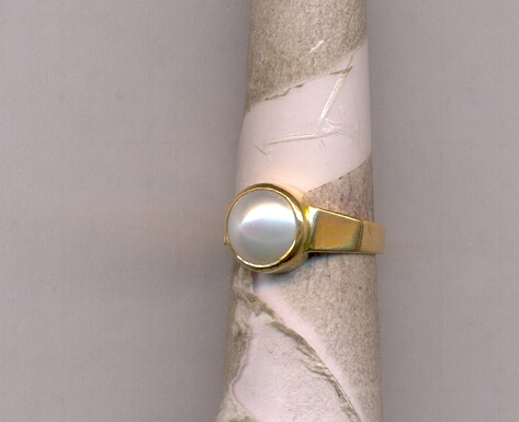GOLD RING