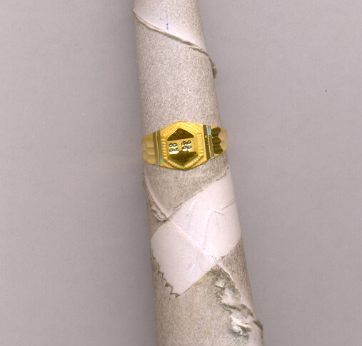 GOLD RING BABY FANCY
