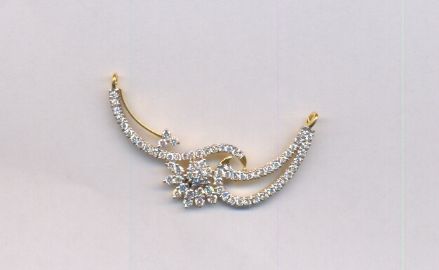 DIAMOND PENDENT