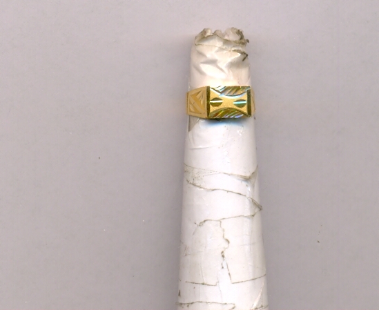 GOLD RING BABY FANCY
