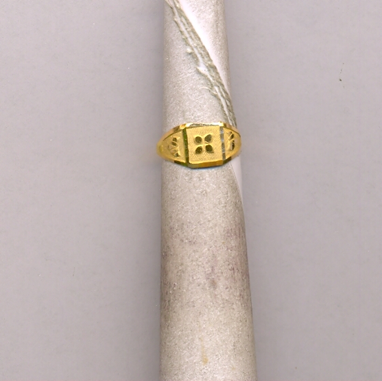 GOLD RING BABY FANCY