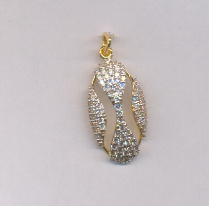 DIAMOND PENDENT