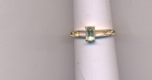 DIAMOND RING
