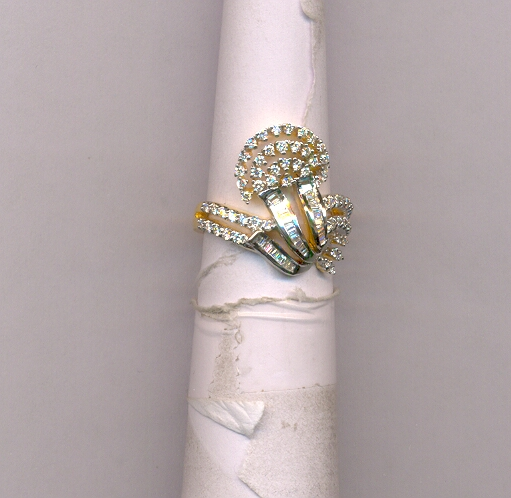 DIAMOND RING LADIES FANCY