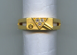 GOLD RING GENTS DESIGNER EXCLUSIVE