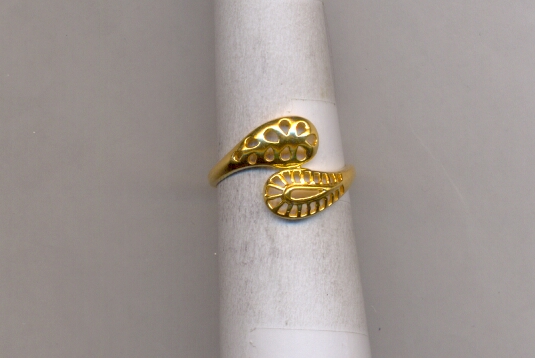 GOLD RING LADIES CASTING EXCLUSIVE