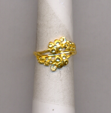 GOLD RING LADIES CASTING EXCLUSIVE