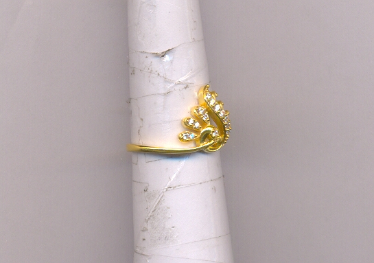GOLD RING LADIES CASTING EXCLUSIVE
