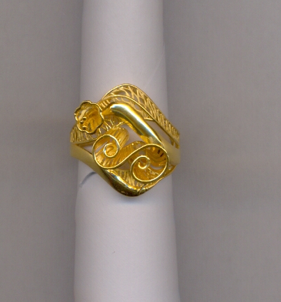 GOLD RING LADIES CASTING EXCLUSIVE