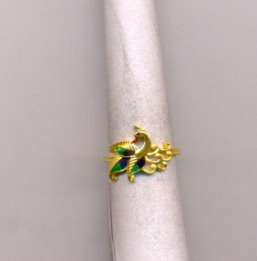 GOLD RING LADIES CASTING EXCLUSIVE