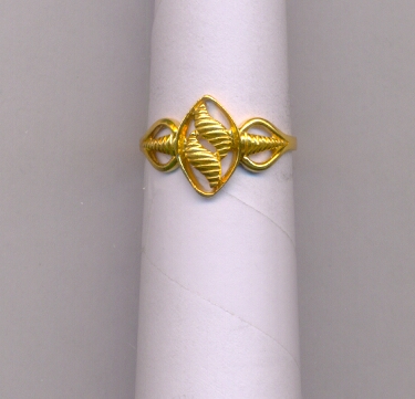 GOLD RING LADIES CASTING EXCLUSIVE