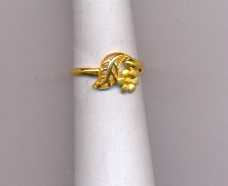 GOLD RING LADIES CASTING EXCLUSIVE