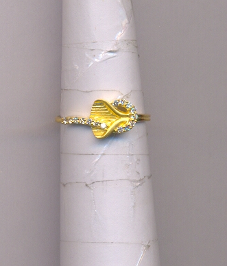 GOLD RING LADIES CASTING EXCLUSIVE