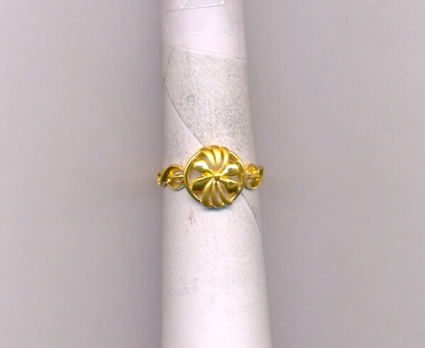 GOLD RING LADIES CASTING EXCLUSIVE