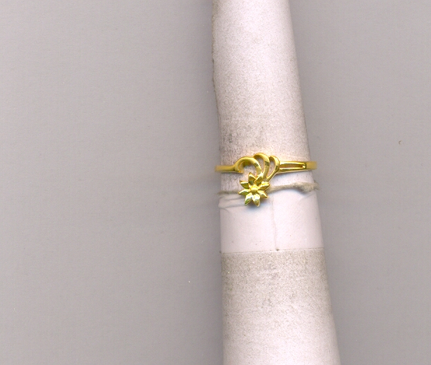 GOLD RING LADIES CASTING EXCLUSIVE