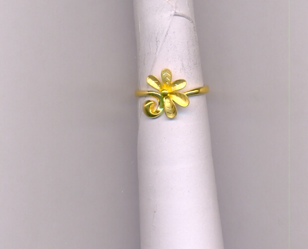 GOLD RING LADIES CASTING EXCLUSIVE