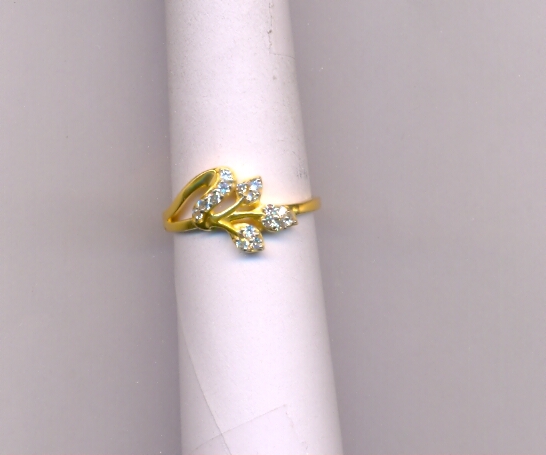GOLD RING LADIES CASTING EXCLUSIVE