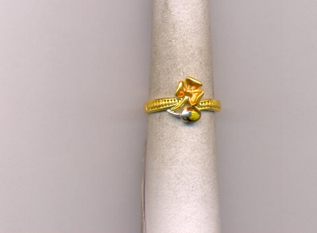 GOLD RING LADIES CASTING EXCLUSIVE
