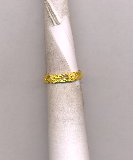 GOLD RING LADIES CASTING EXCLUSIVE