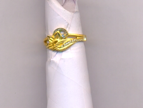 GOLD RING LADIES CASTING EXCLUSIVE