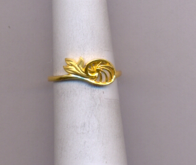 GOLD RING LADIES CASTING EXCLUSIVE