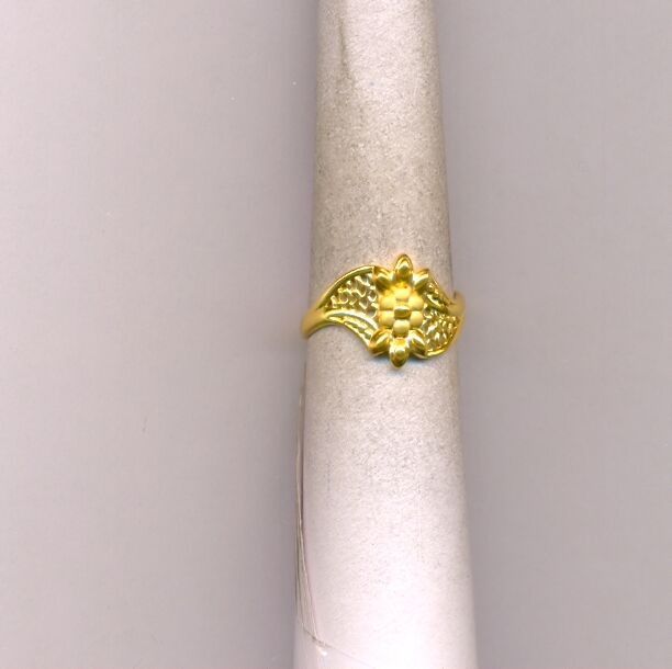 GOLD RING LADIES CASTING EXCLUSIVE