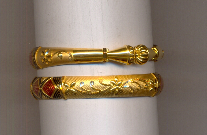 GOLD BANGLE PLAIN