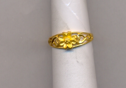 GOLD RING LADIES CASTING EXCLUSIVE