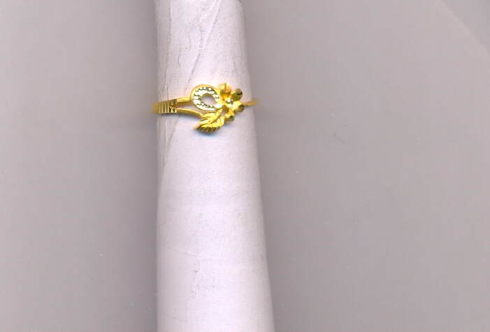 GOLD RING LADIES CASTING EXCLUSIVE