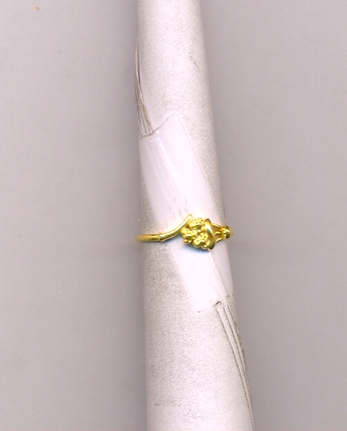 GOLD RING LADIES CASTING EXCLUSIVE