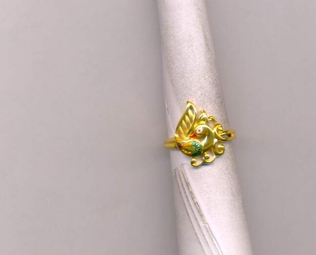 GOLD RING LADIES CASTING EXCLUSIVE