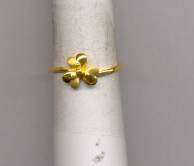 GOLD RING LADIES CASTING EXCLUSIVE