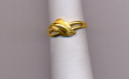 GOLD RING LADIES CASTING EXCLUSIVE