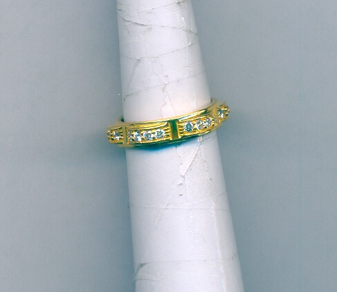 GOLD RING LADIES CASTING EXCLUSIVE
