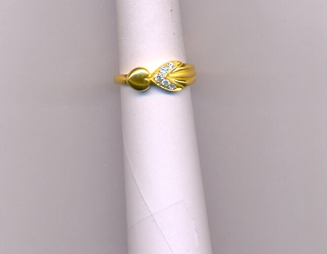 GOLD RING LADIES CASTING EXCLUSIVE