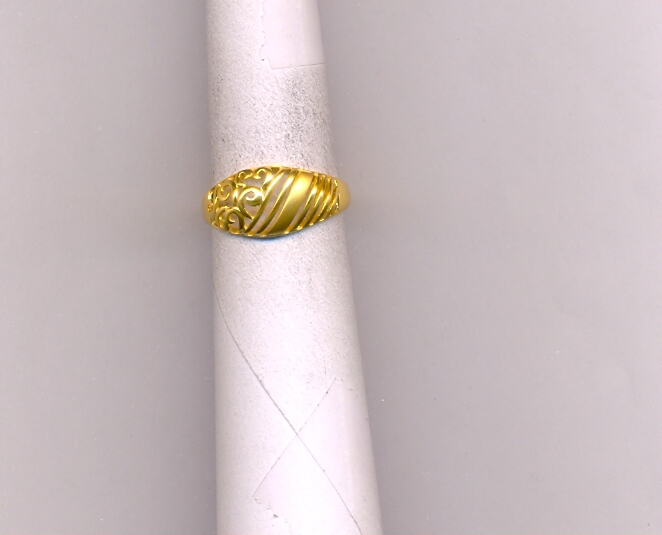 GOLD RING LADIES CASTING EXCLUSIVE